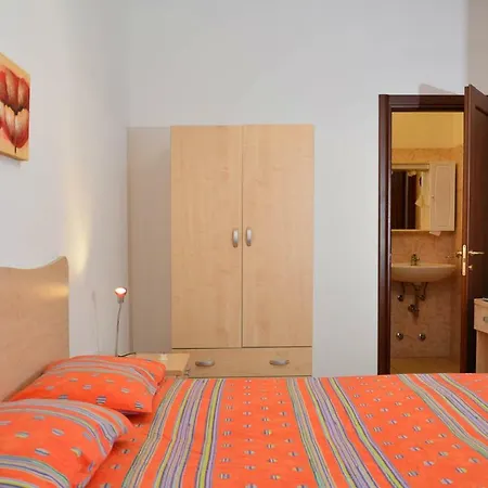 Domus Ionio فندق مبيت وإفطار